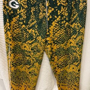 Green Bay Packers Camo Leggings